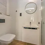 Glow Apartments, Dolny Διαμέρισμα