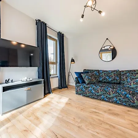 Glow Apartments, Dolny *