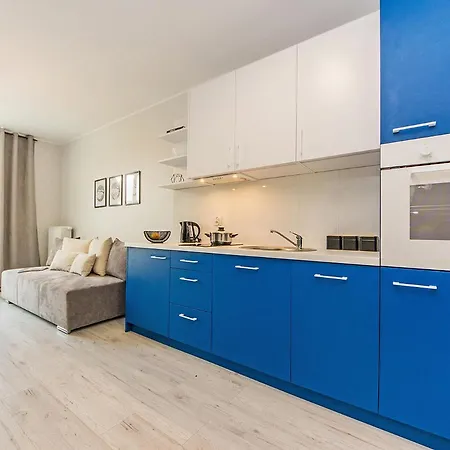 Апартаменты Glow Apartments, Dolny