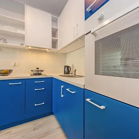 Апартаменты Glow Apartments, Dolny *