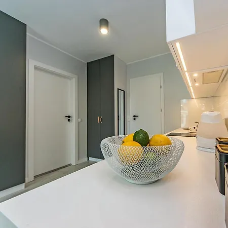 Glow Apartments, Dolny *