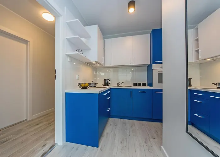 Glow Apartments, Dolny